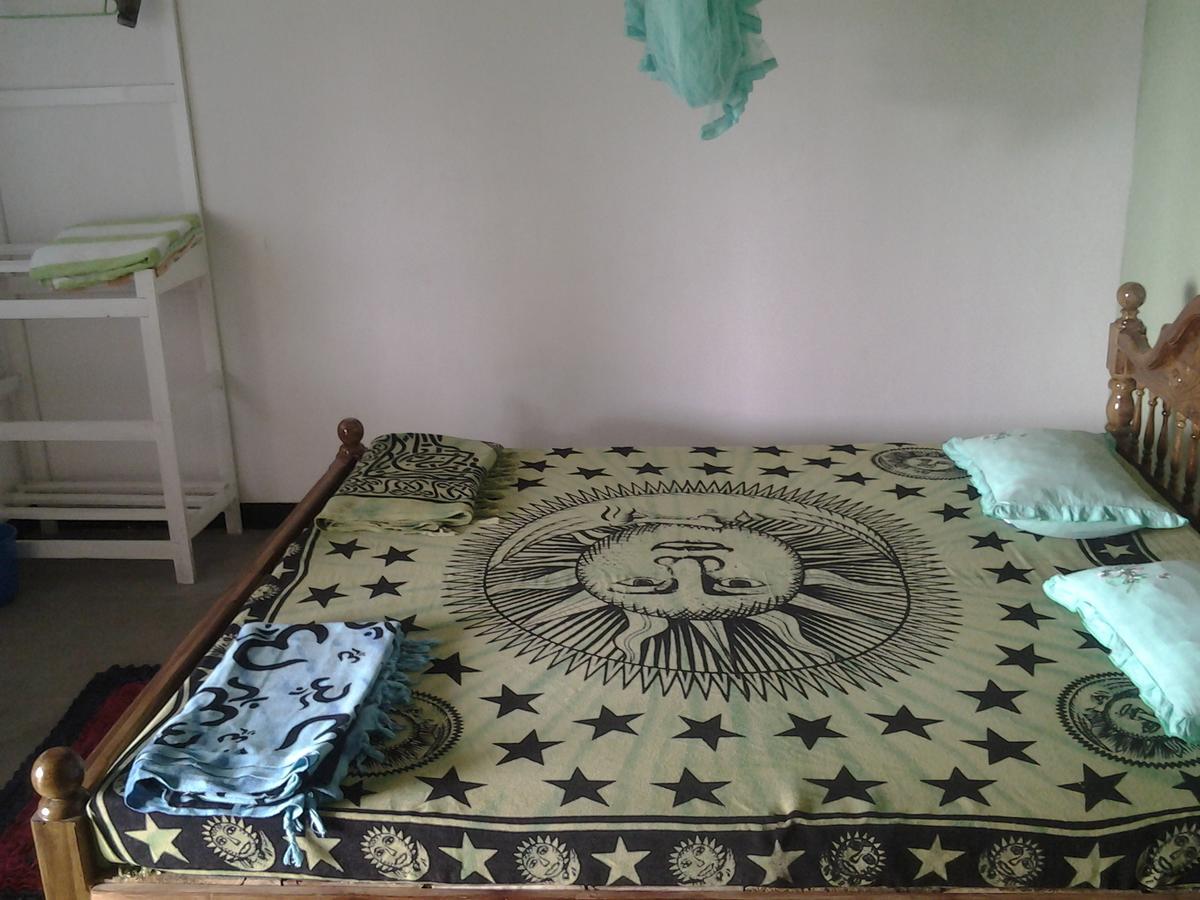 Dolphinchilling Hotel Alankuda Phòng bức ảnh
