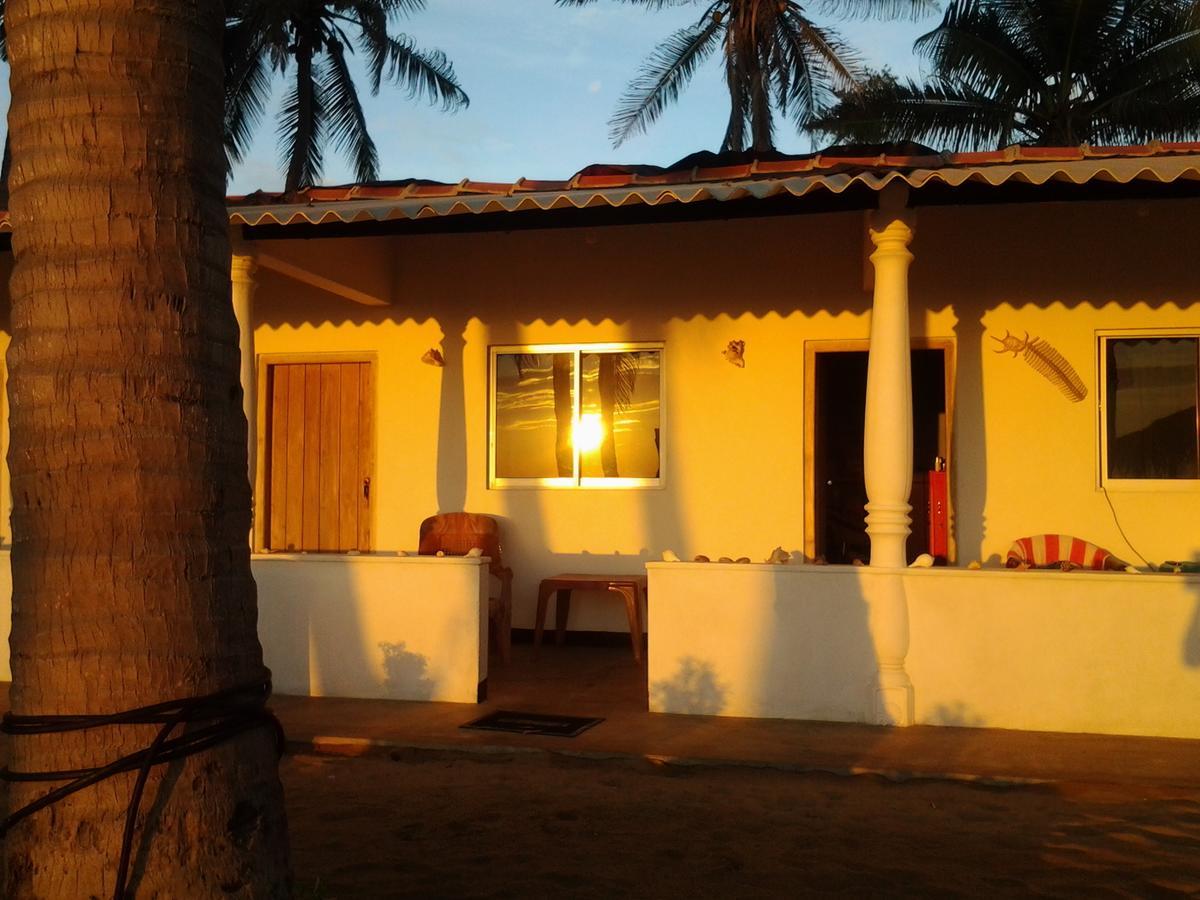 Dolphinchilling Hotel Alankuda Ngoại thất bức ảnh