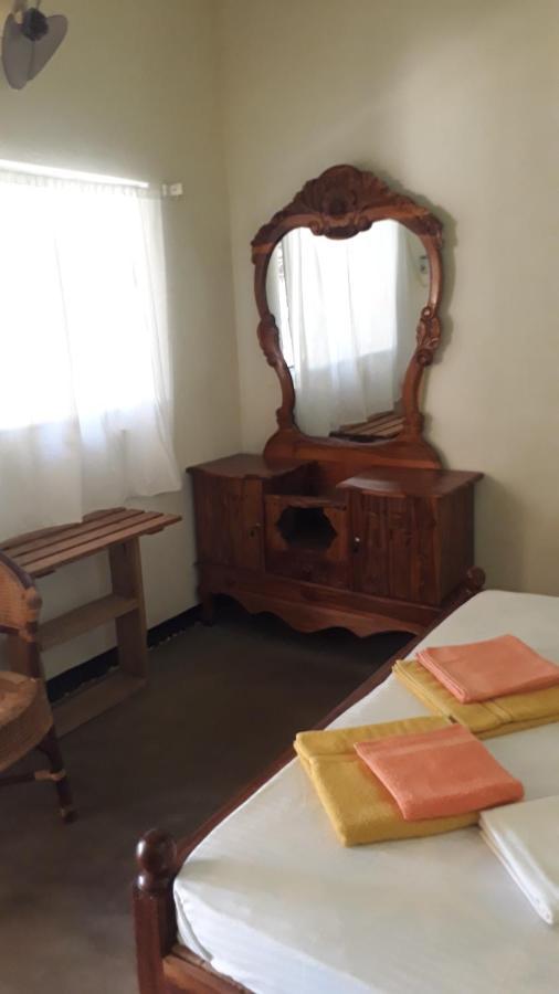 Dolphinchilling Hotel Alankuda Ngoại thất bức ảnh
